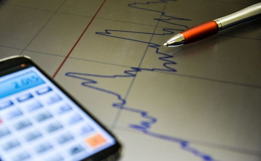 ITE-Facamp cai 0,8% em agosto, após alta de 0,5% em julho