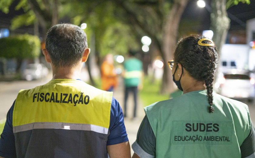 Desenvolvimento Sustentável fiscaliza estabelecimentos na Avenida Amélia Rosa, no bairro da Jatiúca