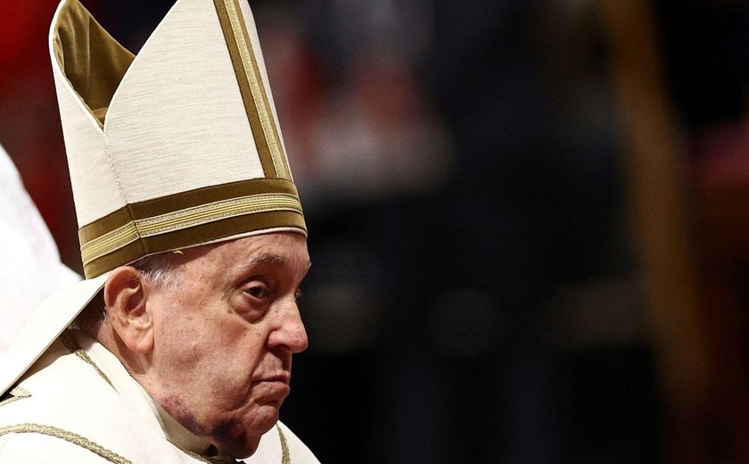 Internação do papa Francisco completa um mês hoje (14)