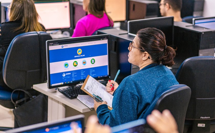 Empoderamento Digital: Prefeitura capacita associações comunitárias para acesso online a serviços públicos municipais
