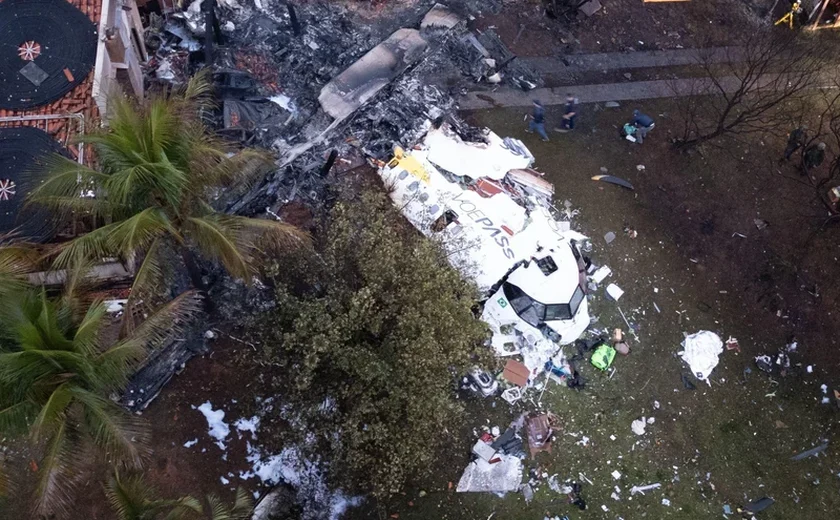 Voepass confirma 58 passageiros à bordo no voo 2283, mais 4 tripulantes