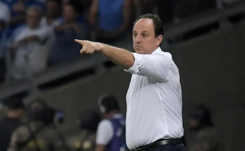 São Paulo inicia preparação para reencontro com Rogério Ceni