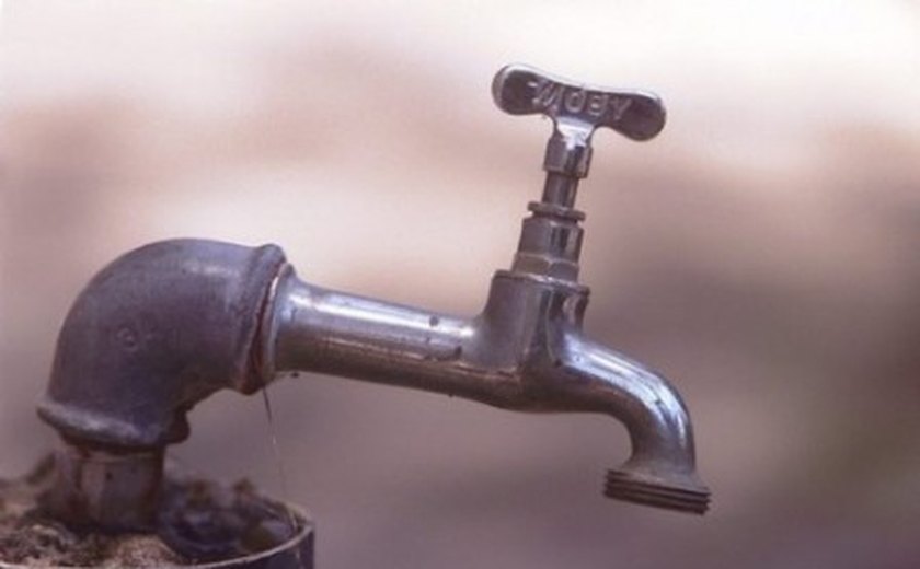 Semarh entrega produtos para melhorar qualidade da água em municípios