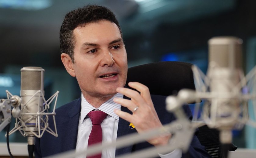 Minha Casa, Minha Vida supera meta de contratos em 2024, diz ministro