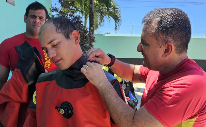 Corpo de Bombeiros adquire 15 vestimentas de mergulho para operações em ambientes contaminados