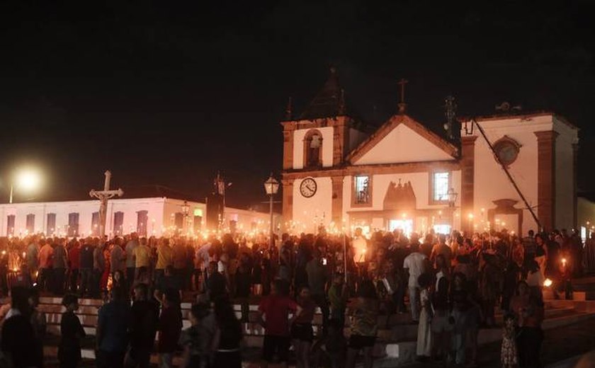 Comissão de Educação aprova cristianismo como manifestação cultural