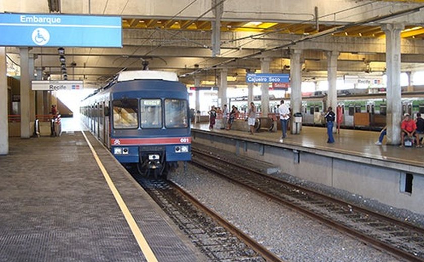 Metrô de Recife volta a funcionar 100% nesta segunda-feira