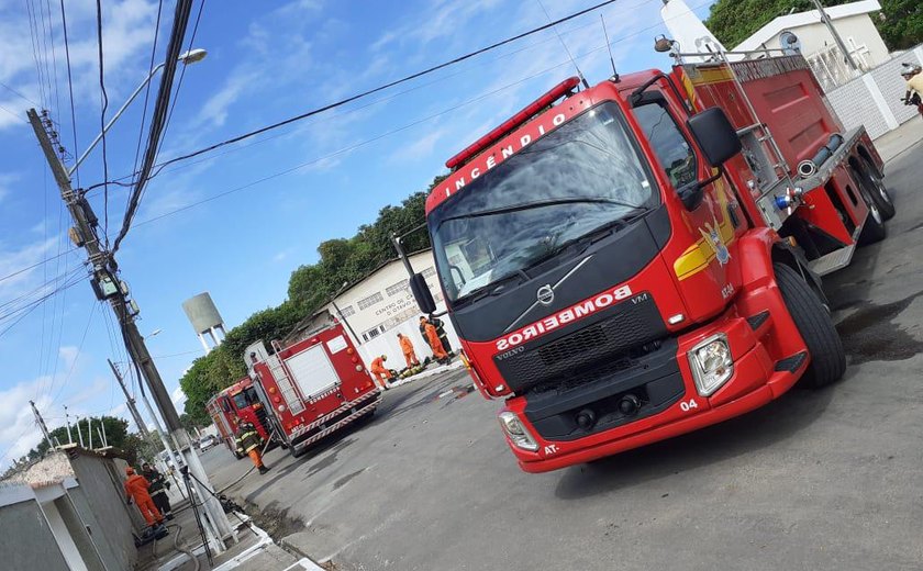 Vazamento de gás em supermercado na Serraria mobiliza Corpo de Bombeiros nesta manhã