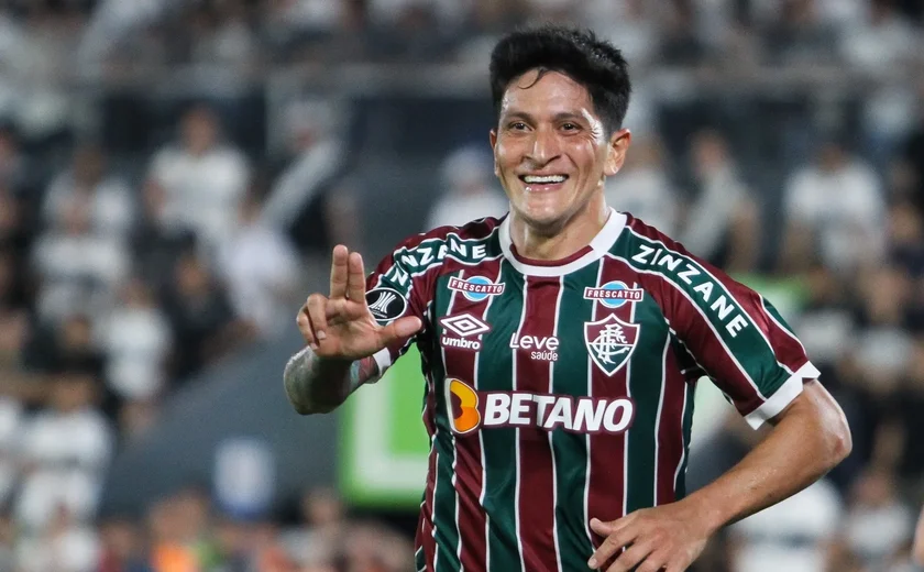 Cano marca no fim e Fluminense escapa de derrota para o Fortaleza no Maracanã