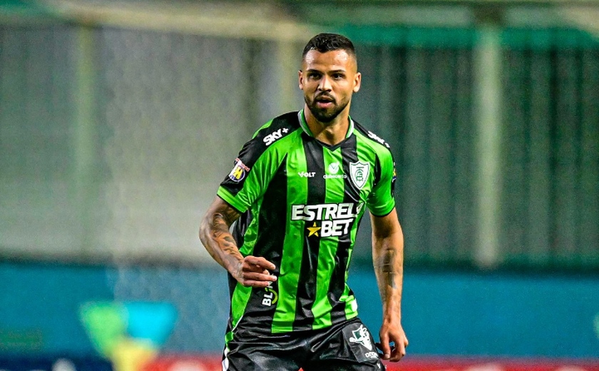 Guarani mira contratação de zagueiro Lucão que estava atuando em Portugal