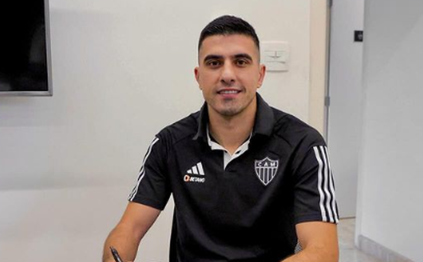 Atlético-MG anuncia renovação de contrato com o volante argentino Battaglia até 2025