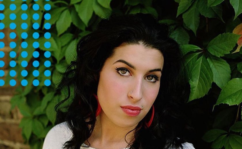 Trechos de diário da Amy Winehouse adolescente viram livro em seu aniversário de 40 anos