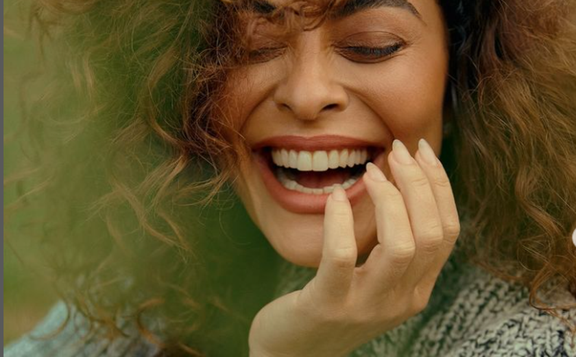 Juliana Paes é a convidada do videocast 'Conversa vai, conversa vem'; assista