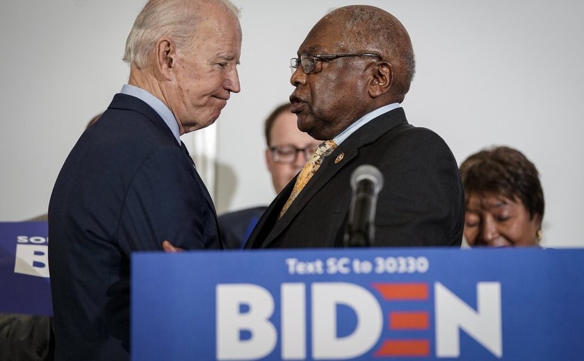 Deputado democrata que revigorou candidatura de Biden em 2020 declara apoio a Kamala Harris