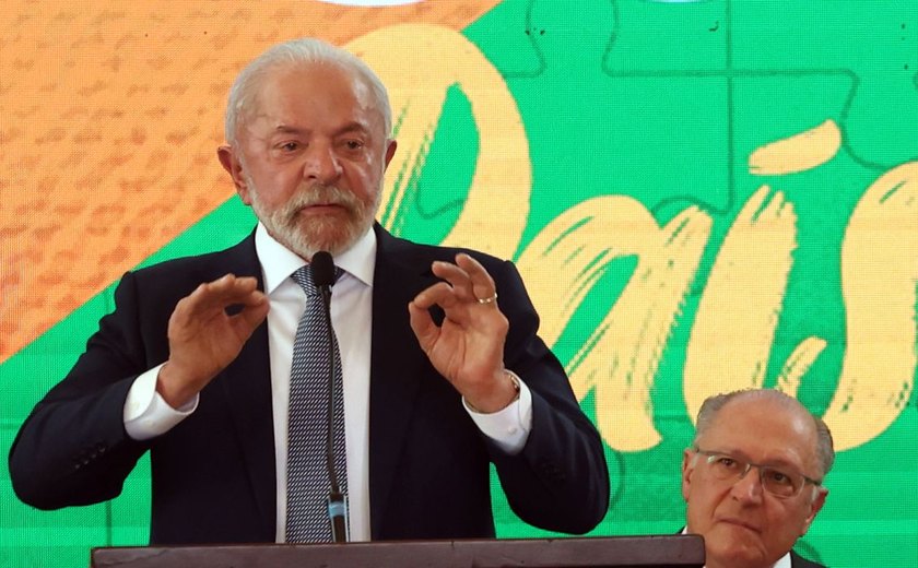 Lula envia na quarta ao Congresso projeto que regula redes sociais