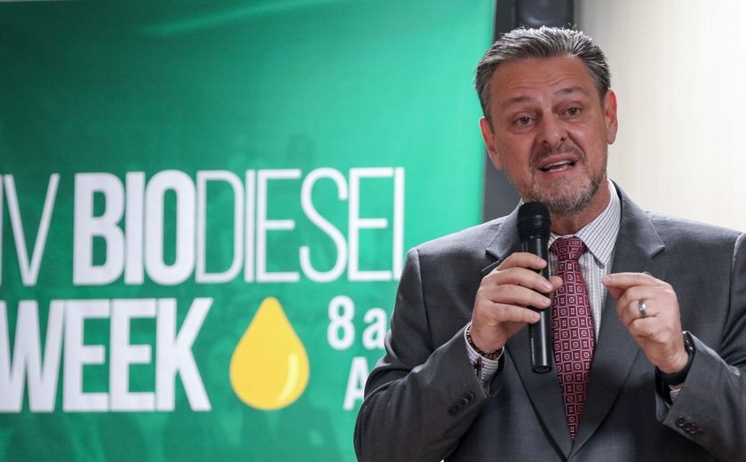 Não há necessidade de novos leilões para importação de arroz no momento, diz ministro