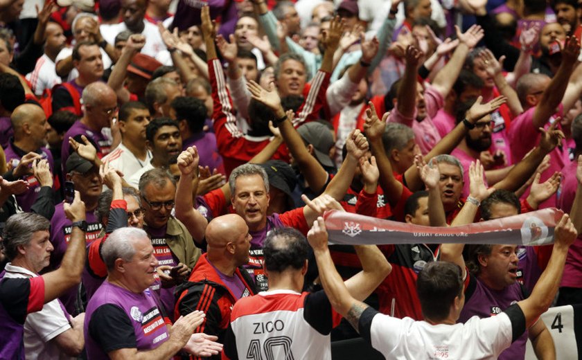 Candidado da oposição, Rodolfo Landim é eleito presidente do Flamengo