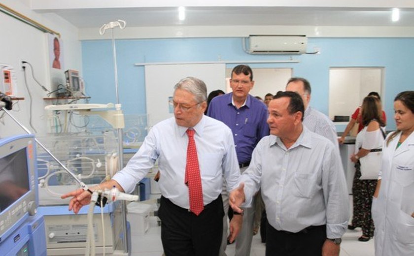 Governo entrega leitos de UCI Neonatal e de Obstetrícia em Maceió