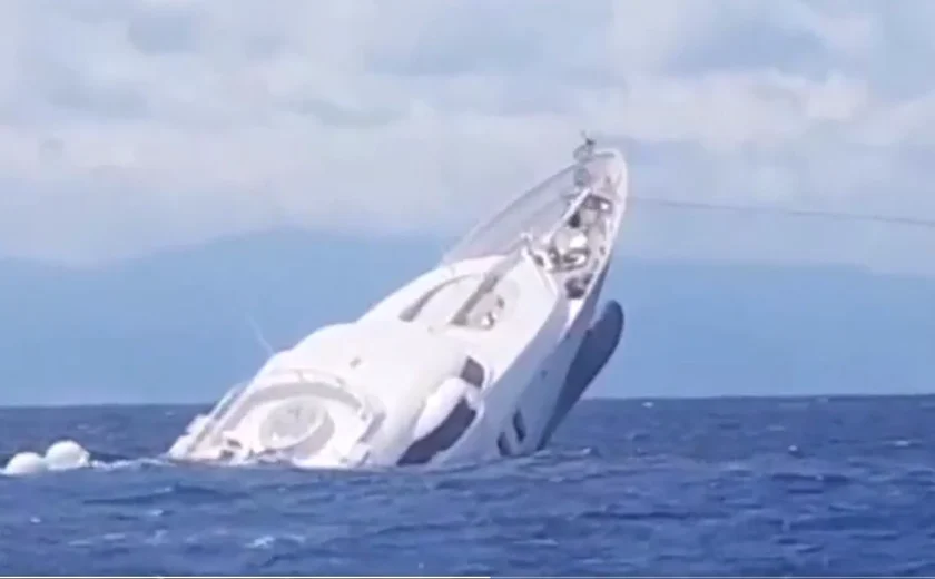Naufrágio de superiate: buscas são retomadas, e guarda costeira italiana diz que corpos podem não estar no barco