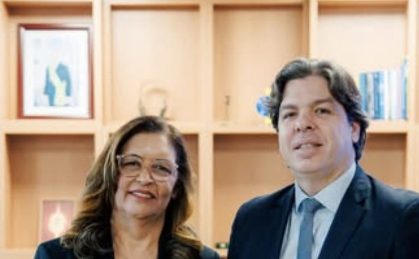 Senadora Eudócia Caldas busca ampliar acesso gratuito à internet e fortalecer setor turístico em Alagoas