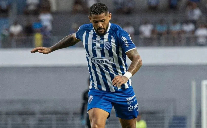 CSA vence Tombense com gol de Robinho e mantém esperança de classificação