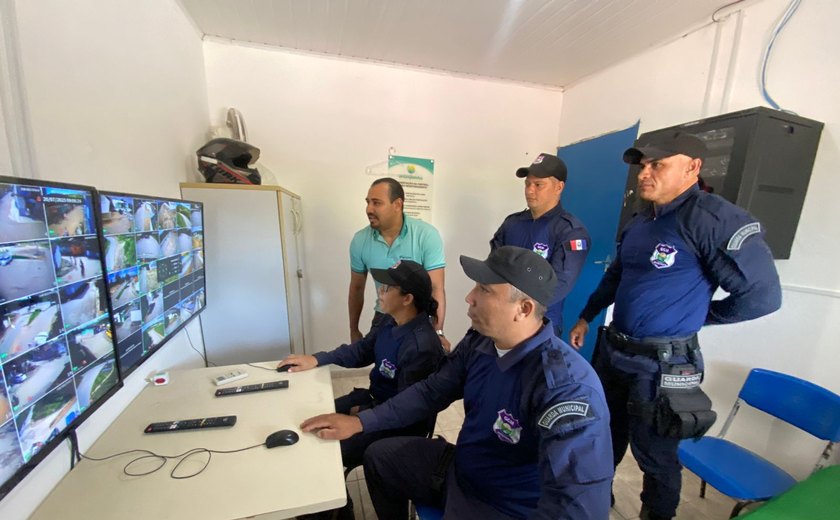 Guarda Municipal de Branquinha recebe treinamento de técnicas de abordagem, tiro e utilização do circuito de videomonitoramento