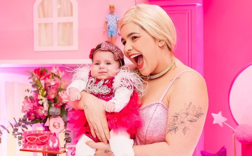 'Barbiecore': veja 21 looks de famosas para se inspirar e dicas para seguir a tendência