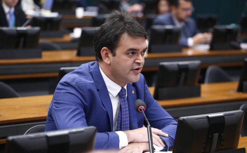 Comissão aprova aumento de pena para furto de medicamento de alto custo do SUS