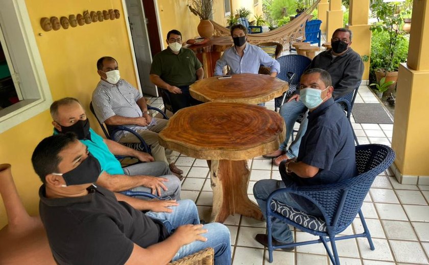 Pedro Vilela assegura recursos para Mar Vermelho e Chã Preta