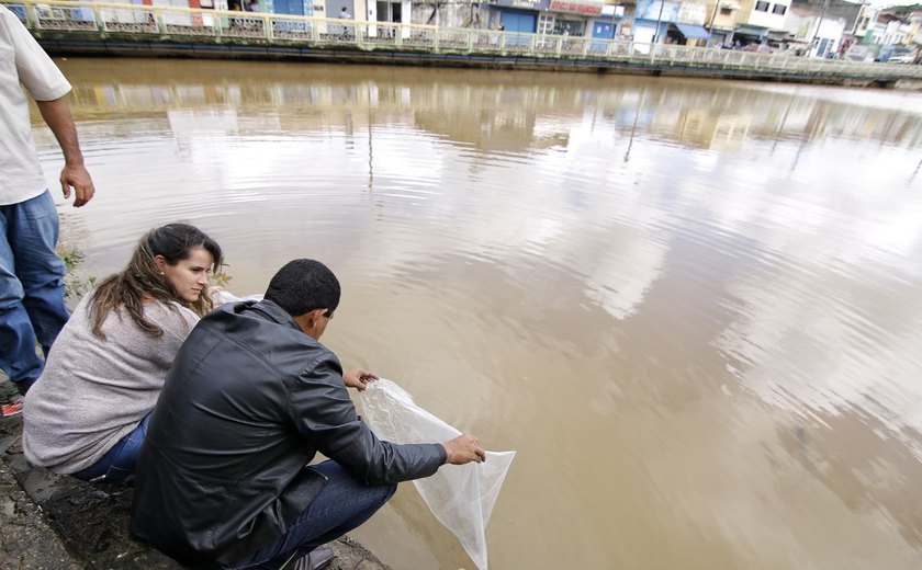 Prefeitura de Palmeira e Dnocs fazem repovoamento de peixes no município
