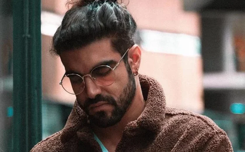 Atendente processa Caio Castro após se sentir humilhado pelo ator
