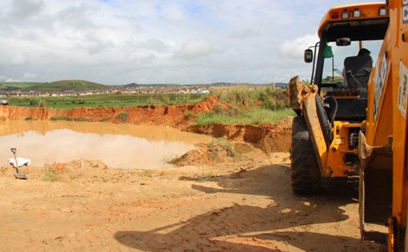 Extrações irregulares de areia são flagradas na zona da mata pelo IMA