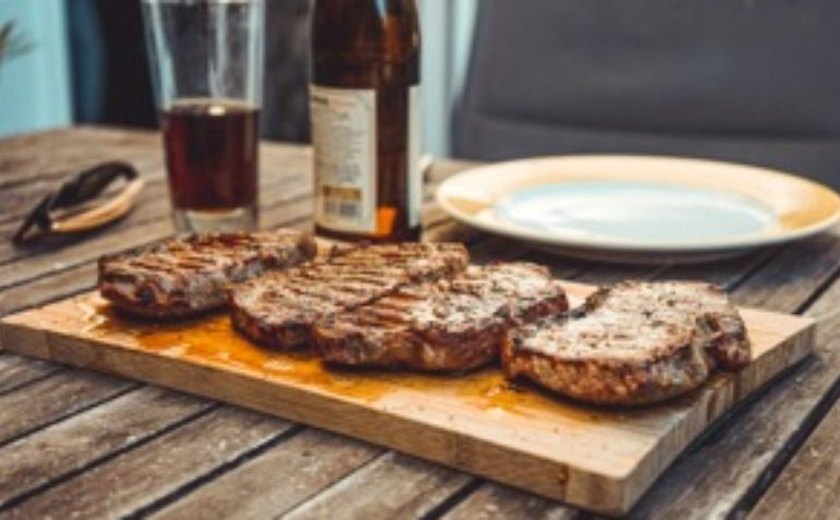 Reforma Tributária: Você sabe o quanto paga de imposto na carne? Na cerveja? Na mensalidade escolar? Clique e descubra