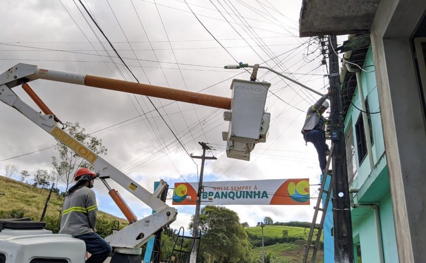 Prefeitura de Branquinha inicia nova etapa de instalação da iluminação de LED