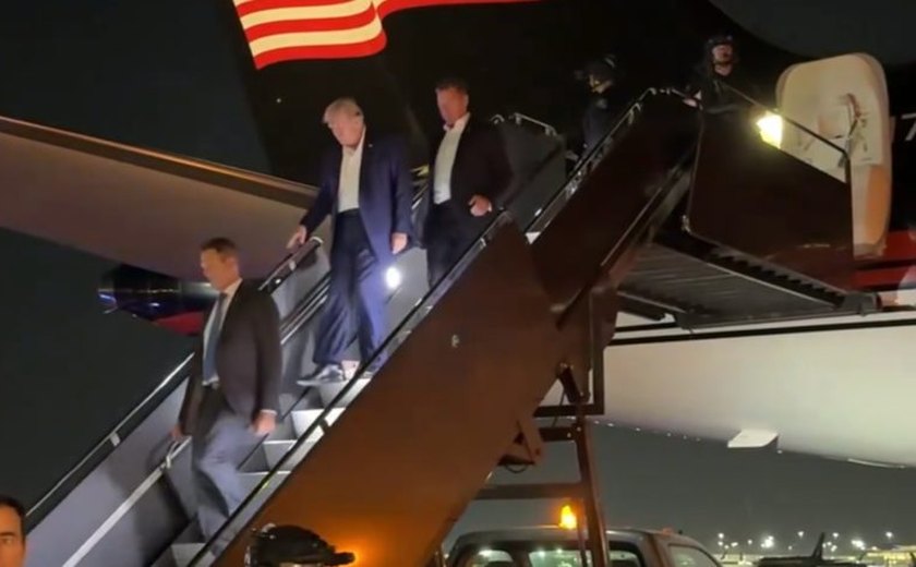 Donald Trump desembarca em Nova Jersey após 'tentativa de assassinato'; vídeo