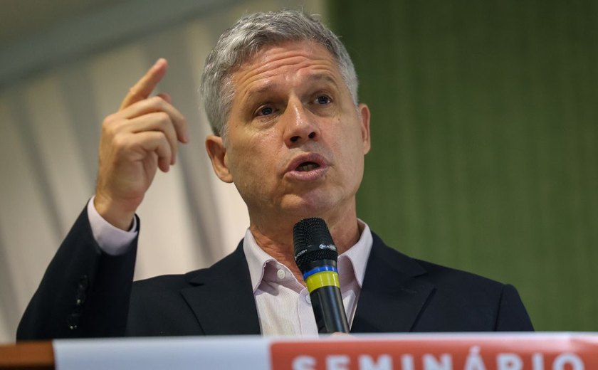 Novo edital de leilão de arroz sai em até dez dias, diz Paulo Teixeira