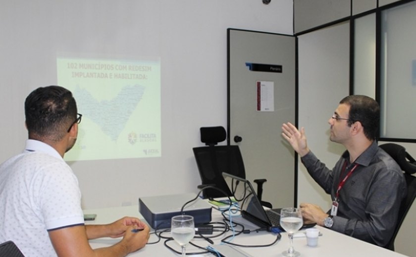 Juceal promove capacitação sobre o Portal Facilita Alagoas em Belém