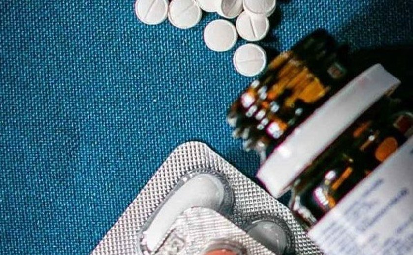 Cientistas testam medicamento contra Covid e câncer