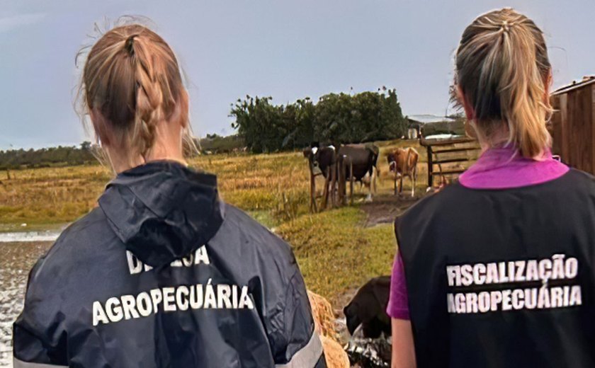 Zoológico de Brasília é fechado após suspeita de gripe aviária