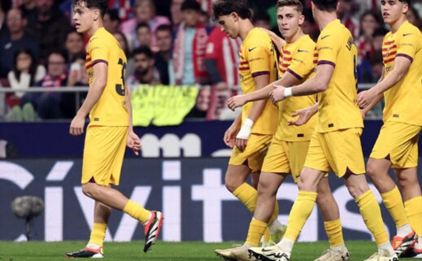 Barcelona derrota o Almería e aumenta vantagem na vice-liderança do Espanhol