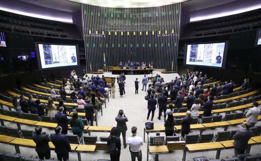 Comissão Especial do IR aprova requerimento para ouvir Barreirinhas e mais 55 especialistas