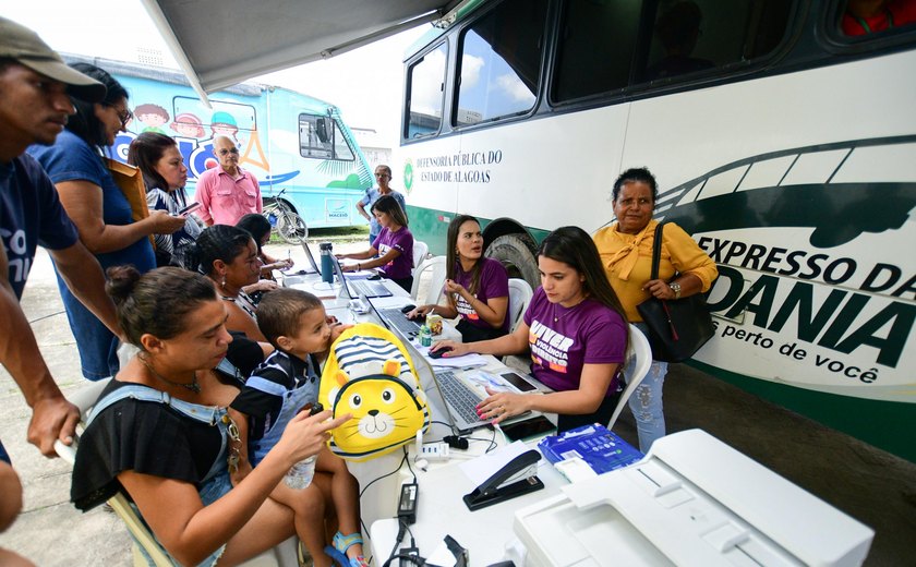 Governo do Estado leva ações sociais para Arena do Empoderamento Feminino
