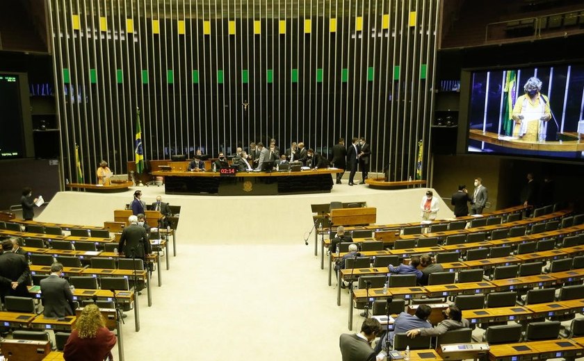 PEC ‘Kamikaze’: Câmara mantém estado de emergência para aumentar gastos