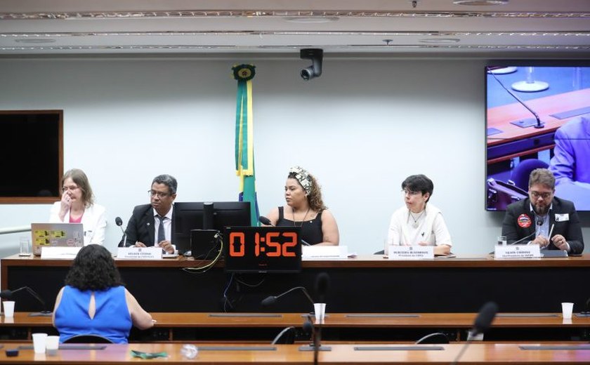 Presidente da Capes pede extra de R$150 milhões para financiar a formação de professores