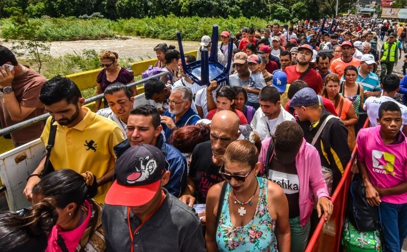 Mais 2 milhões de venezuelanos deixarão o país em 2019, alerta ONU