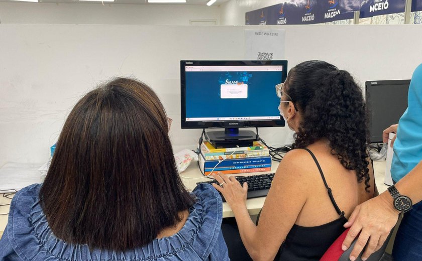 Semed atende pais e responsáveis para tirar dúvidas sobre pré-matrícula