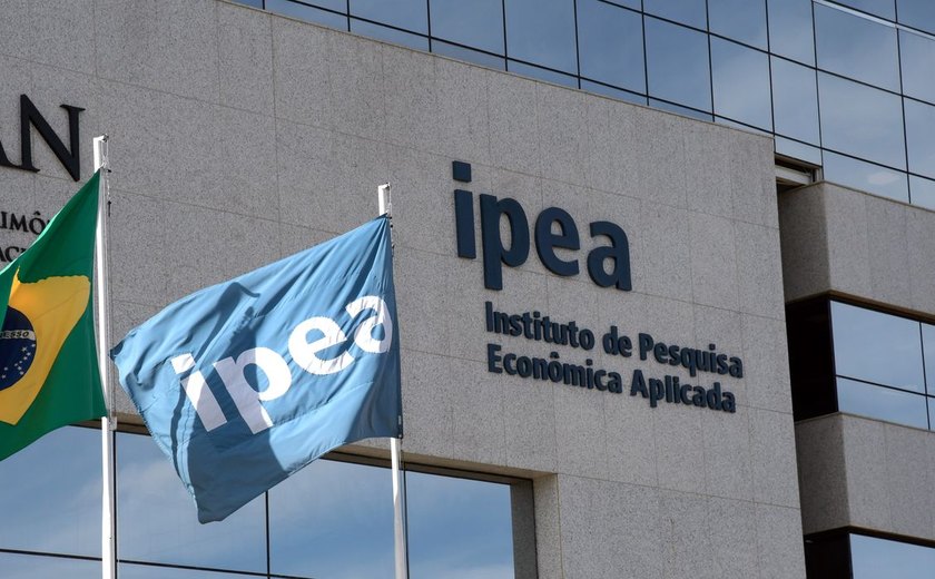 Renda média do brasileiro cresce 4% no 1º trimestre de 2024