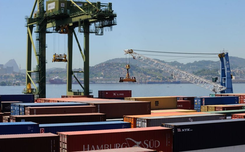 CNI estima que investimento em infraestrutura vai crescer 4,2% em 2025