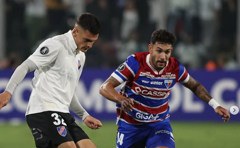 Fortaleza ganha os três pontos do jogo com o Colo-Colo interrompido por invasão na Libertadores