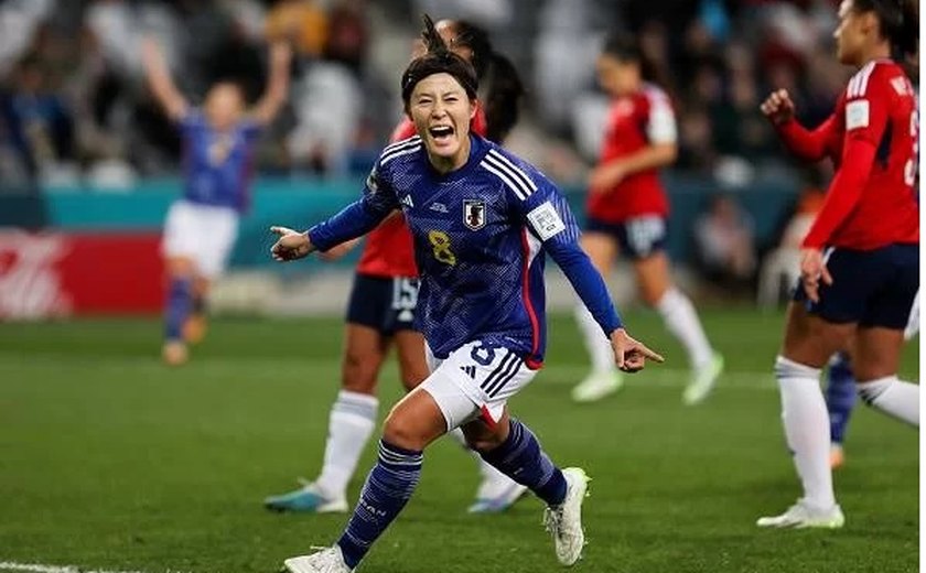 Resumo da Copa: Japão massacra Espanha, Austrália elimina Canadá e Zâmbia marca 1000º gol
